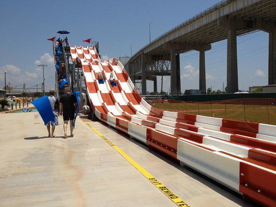 Hurricane Alley Waterpark